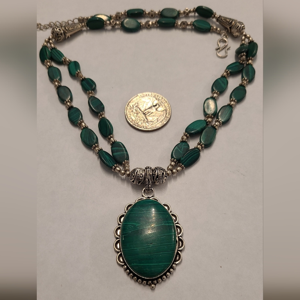 Beaded necklace
